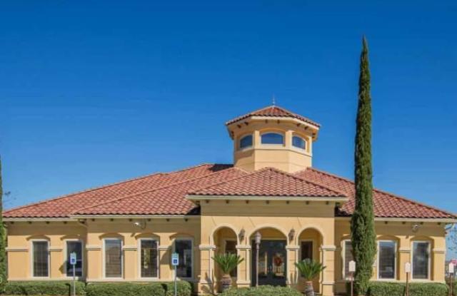 8643 Waters Edge Dr Gallery 2