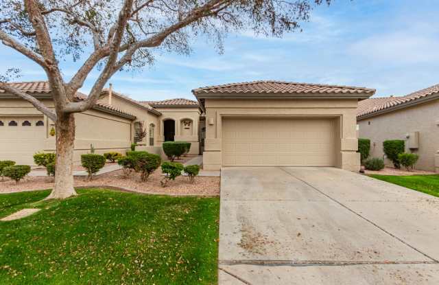Gated Furnished Villa in Sun Lakes Gallery 3