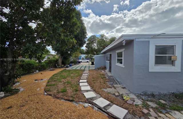 2124 S Beech Rd photos photos