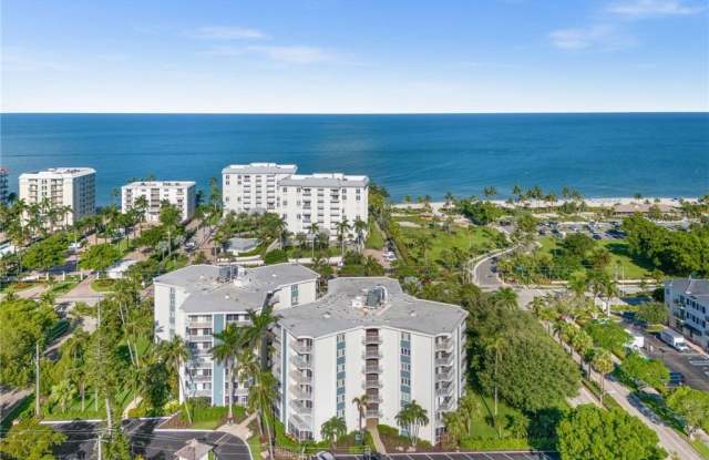 1300 Gulf Shore Boulevard N unit: 701 photos photos