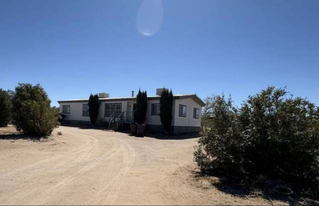 Beautiful fully remodeled 3 bedroom photos photos