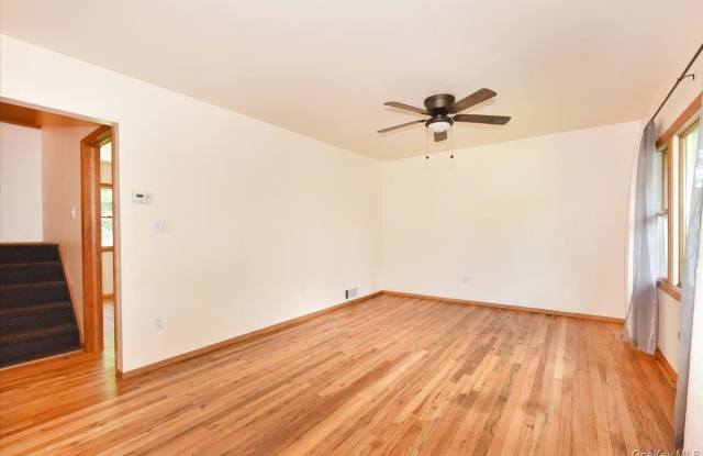 257 Maple Street Gallery 4