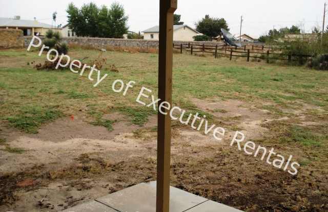 4908 Skyview Lane Gallery 3