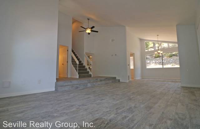 7837 Deerfield Street Gallery 4