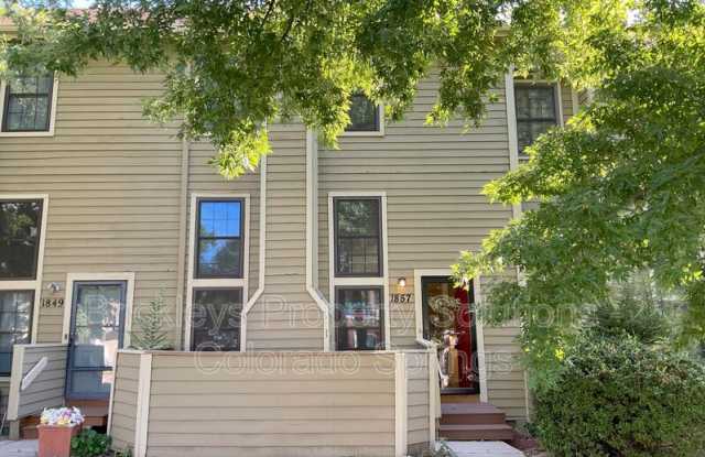 1857 Lorraine St Gallery 1