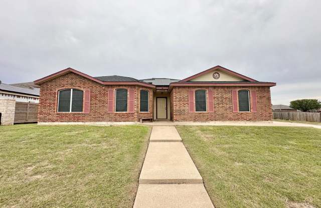 Viewable May 20th!  Pets Accepted! photos photos