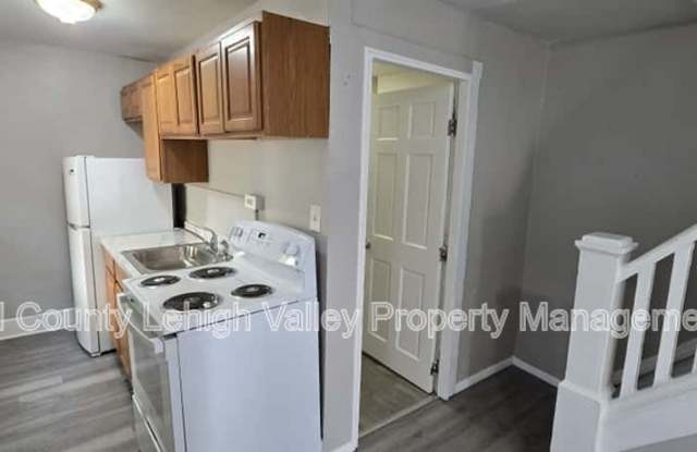 525 N Plum St - 525 North Plum Street, Allentown, PA 18102