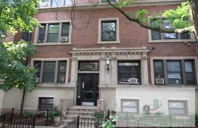 755 West Buena Avenue photos photos