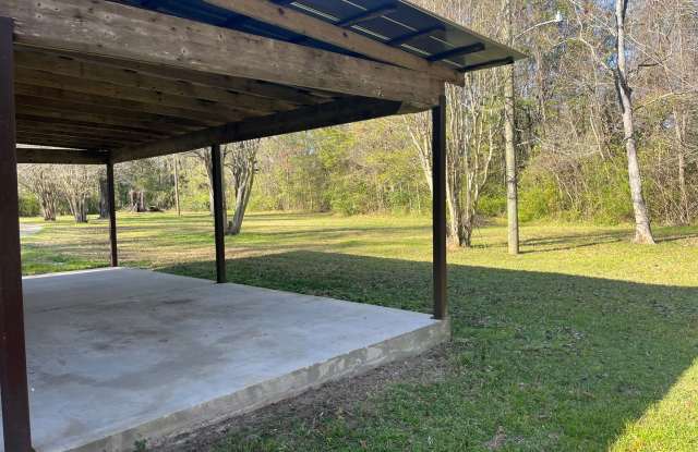 11917 N. Harrells Ferry Road Gallery 4