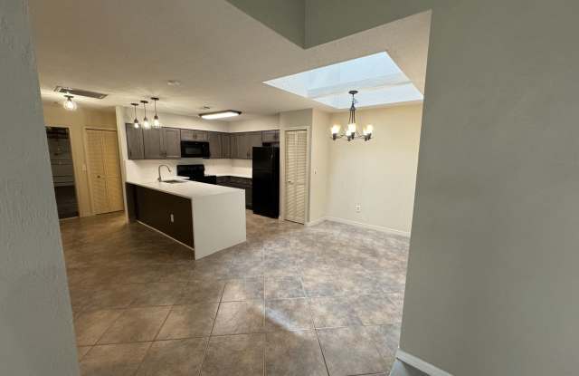 140 Bermuda Petrel Court Gallery 4