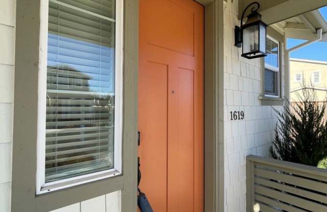 1619 Periwinkle St. Gallery 3