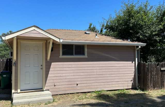 1 Bedroom 1 Bath House! photos photos 1 Bedroom 1 Bath House! photos photos