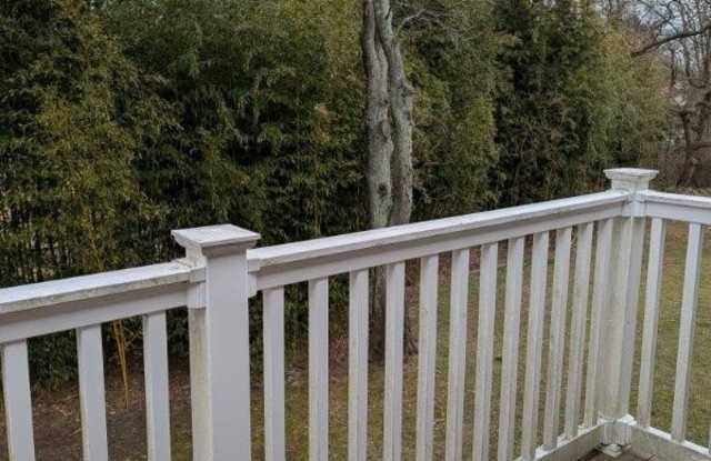 1 Hemlock Drive Gallery 3