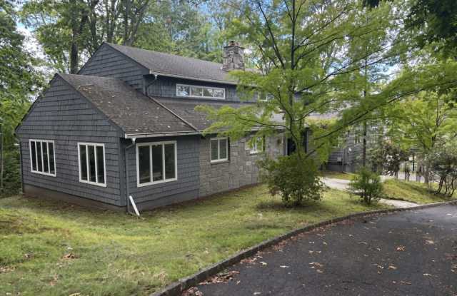490 Lydecker St Gallery 4