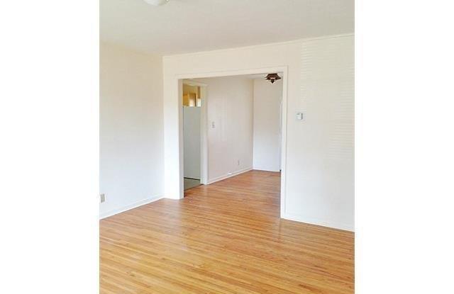 265 E 45th Court Gallery 4