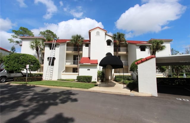 451 HAMPTONCREST CIRCLE - 451 Hamptoncrest Circle, Heathrow, FL 32746