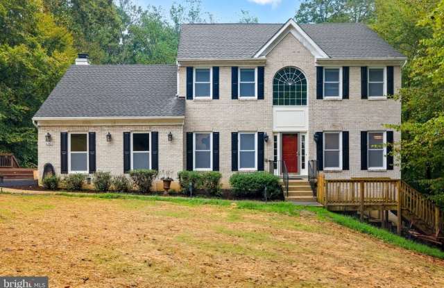 6363 YATES FORD RD - 6363 Yates Ford Road, Buckhall, VA 20111