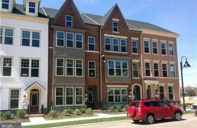 219 STRUMMER LANE photos photos