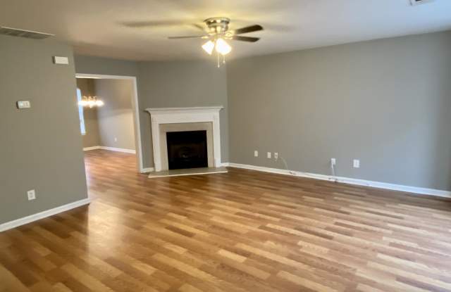 854 Joseph Club Drive Gallery 3