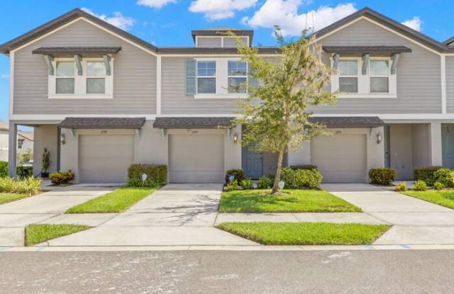 2717 Chestnut Creek Place Gallery 1