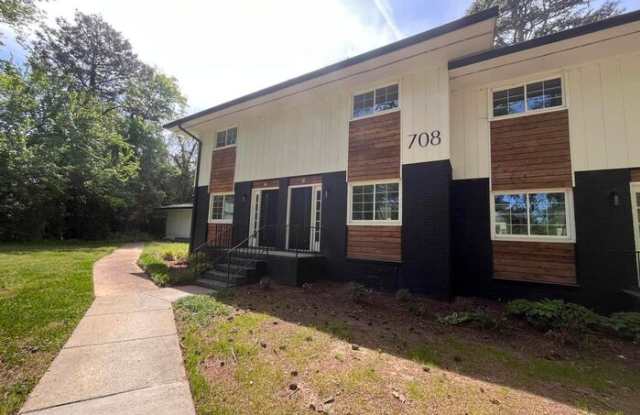 708 Hawes Court photos photos