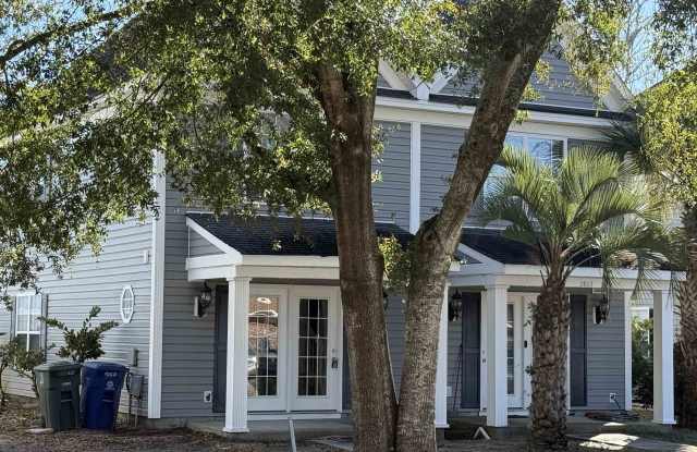 2803 Hilton Dr. Gallery 2