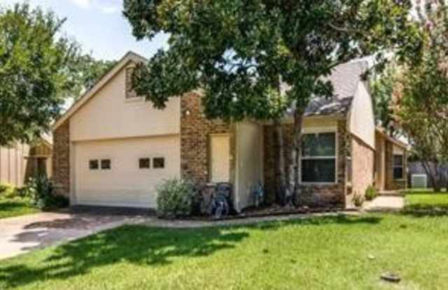 4102 Rush Circle - 4102 Rush Circle, Addison, TX 75001