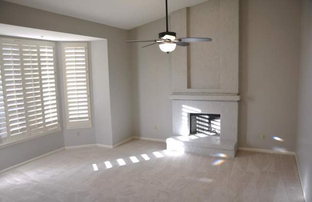 9548 E DESERT Trail Gallery 3