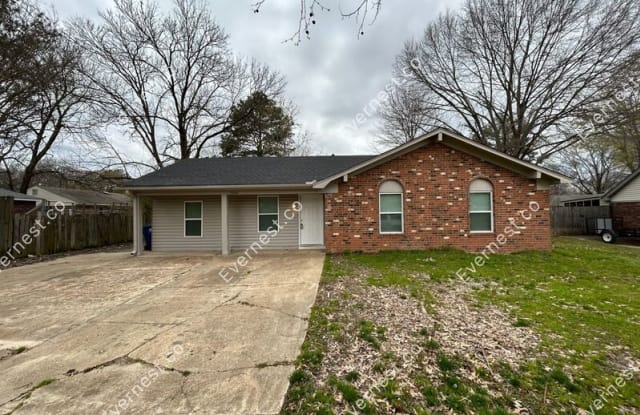 3060 Fairmeadow Dr - 3060 Fairmeadow Drive, Horn Lake, MS 38637