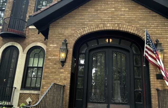 1725 W MOSS Avenue Gallery 3