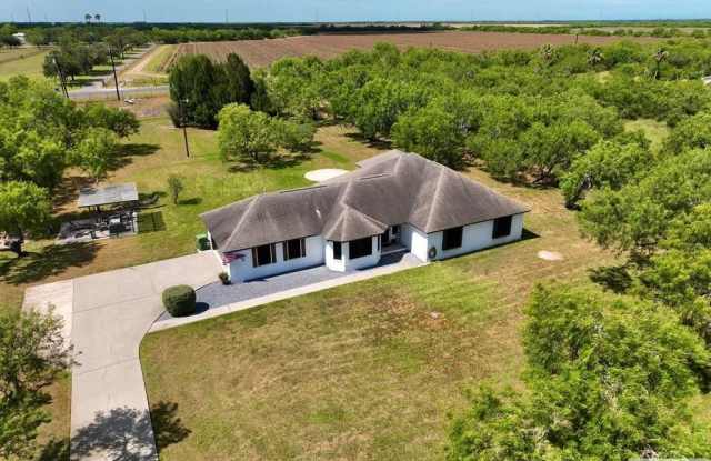 35059 ANAQUA DR. Gallery 1