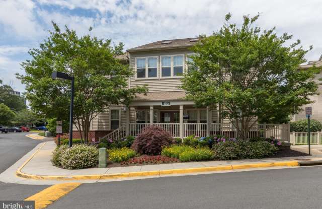 1714 ABERCROMBY COURT - 1714 Abercromby Court, Reston, VA 20190