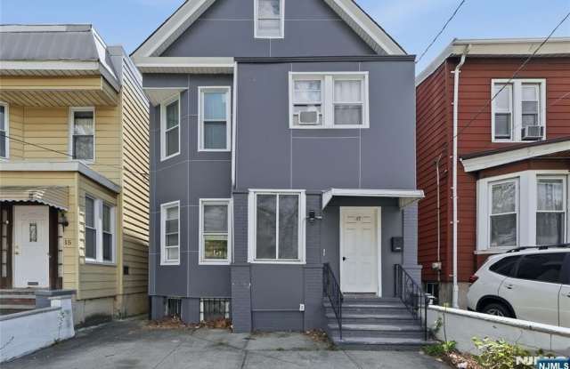 17 Troy Street 2 photos photos