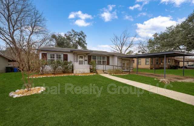 408 Aviation Ave photos photos