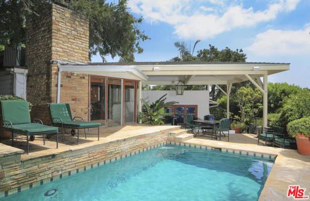 1221 HILLDALE Avenue - 1221 Hilldale Avenue, Los Angeles, CA 90069