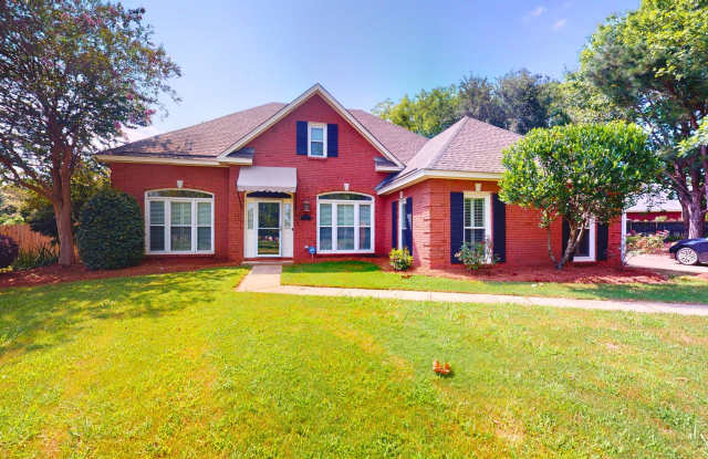 STURBRIDGE SUBDIVISION!! MOVE IN READY!! SUMMER TIME FUN!! photos photos
