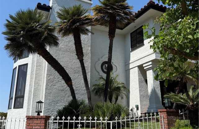 4441 Los Patos Avenue photos photos