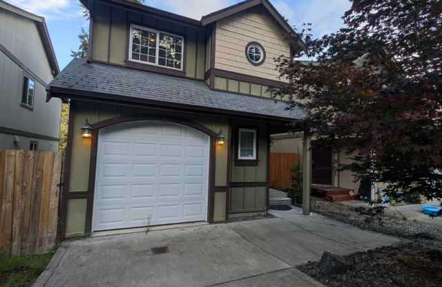 332 N Lafayette Ave, Bremerton WA 98312 - 332 North Lafayette Avenue, Bremerton, WA 98312