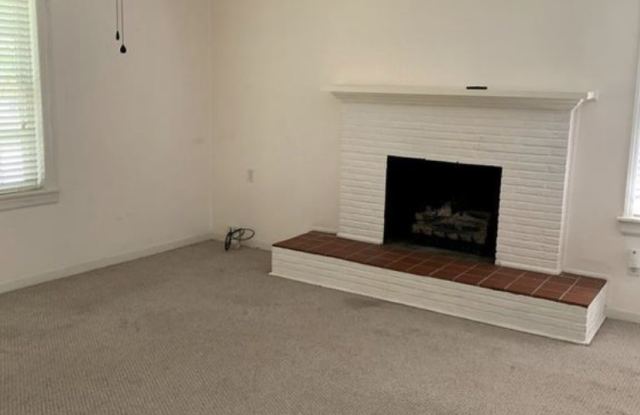 311 Edgewood Street photos photos