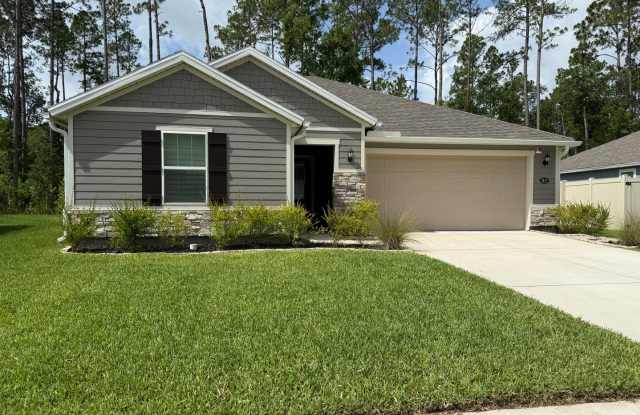Welcome to this 3 bedroom, 2 bath dream home in the heart of Green Cove Springs!! photos photos