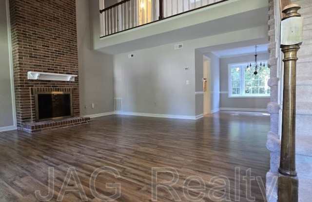 9409 Radner Lane Gallery 3