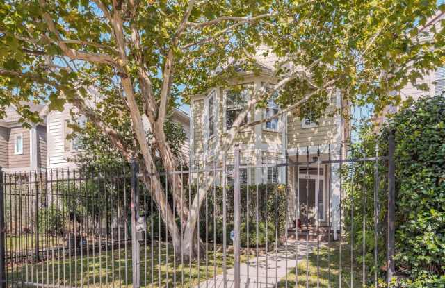 613 W 20th Street - 613 West 20th Street, Houston, TX 77008