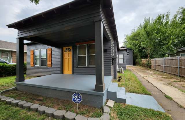1946 Northwest 15th StreetMain House Gallery 3