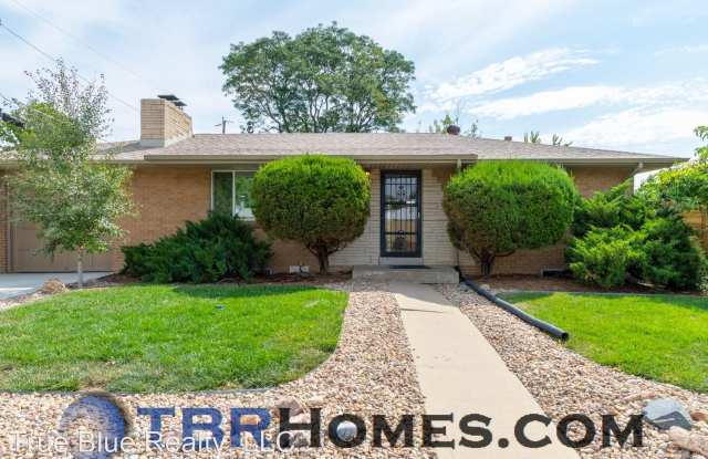 5150 Independence St - 5150 Independence Street, Arvada, CO 80002