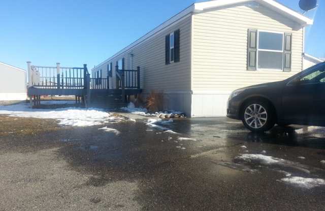 9 Hartland St N photos photos
