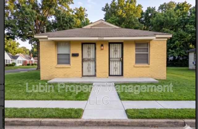 1194 Chicago Ave photos photos