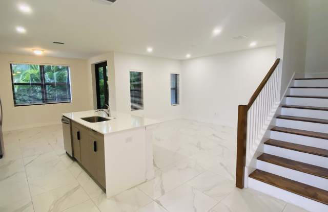 383 Bella Sol Way - 1 Gallery 2