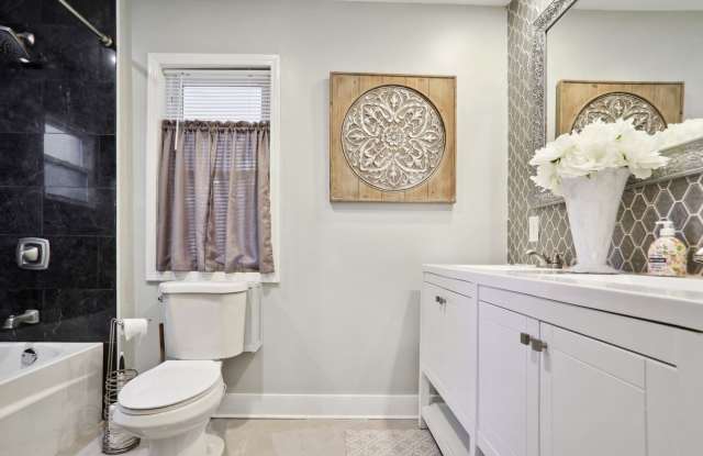 2225 Beecher Circle Southwest (master) Gallery 3