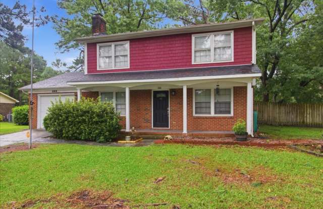 3 Bedroom 2.5 Bathroom Home near shopping and Camp Lejeune photos photos