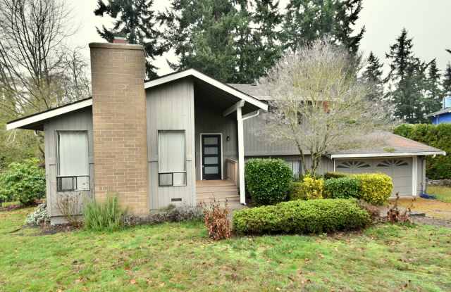 4bd/3ba Mukilteo House - 5033 99th Street Southwest, Mukilteo, WA 98275